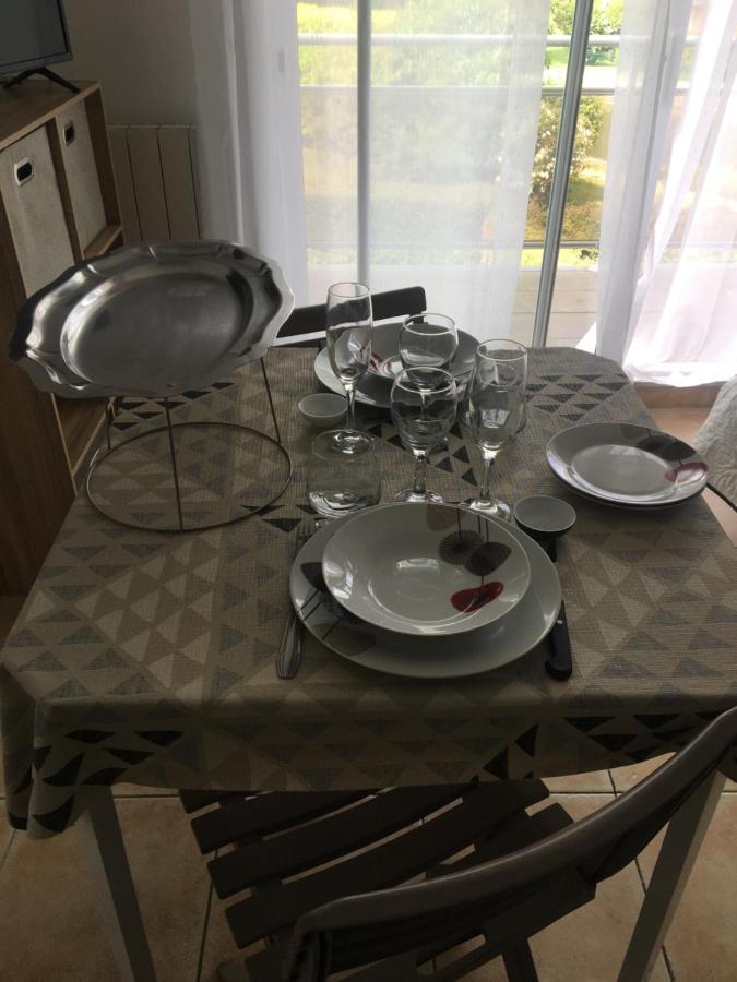 Apartamento Studio Vue Sur Jardins - Tout Confort Proche Mer Courseulles-sur-Mer Exterior foto
